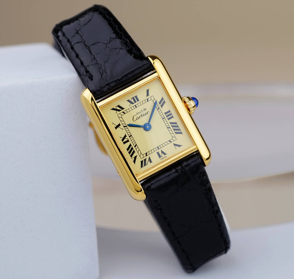 美品 カルティエ マスト タンク アイボリー ローマン SM Cartier_画像2