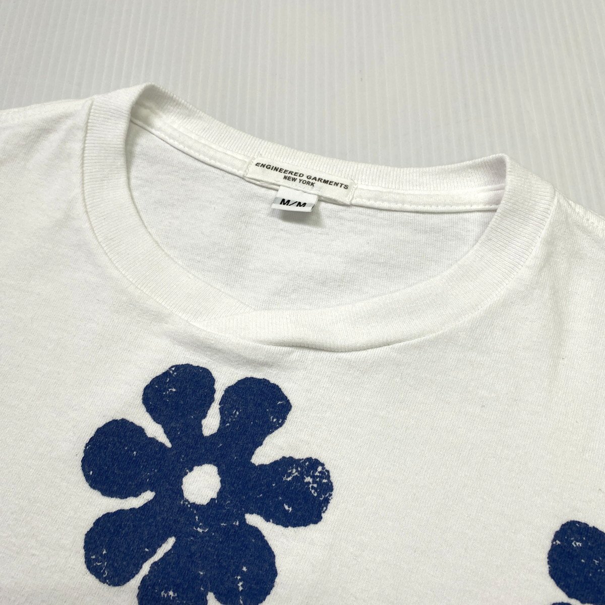 Engineered Garments エンジニアードガーメンツ フラワー 半袖ポケットTシャツ M ホワイト 白 花_画像3