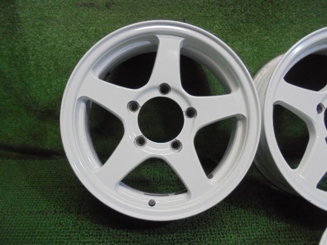 5FC307 BA8)) 送料無料 美品 MANARAY 16インチアルミホイール4本セット 16×5.5J 139.7×5H +22 ジムニー ホワイトの画像2