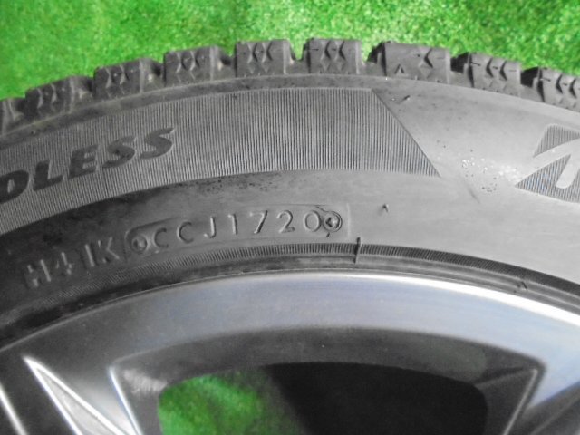 5FC427 AF13)) 送料無料 バリ山 245/45R18 ブリヂストン ブリザックVRX2 スタッドレス+美品 VW純正アルミホイール4本セット アルテオン_画像5