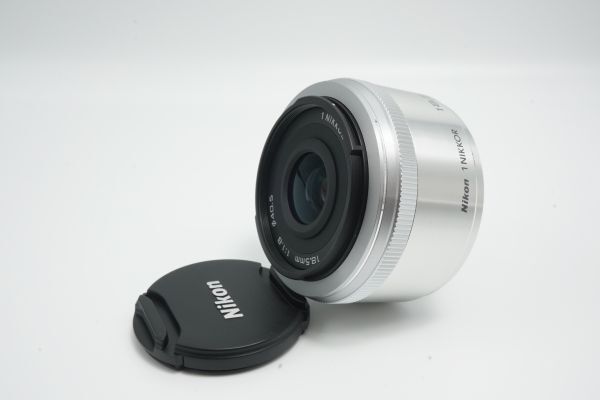 【未使用品！】Nikon 単焦点レンズ 1 NIKKOR 18.5mm f/1.8 シルバー ニコンCXフォーマット専用_画像2