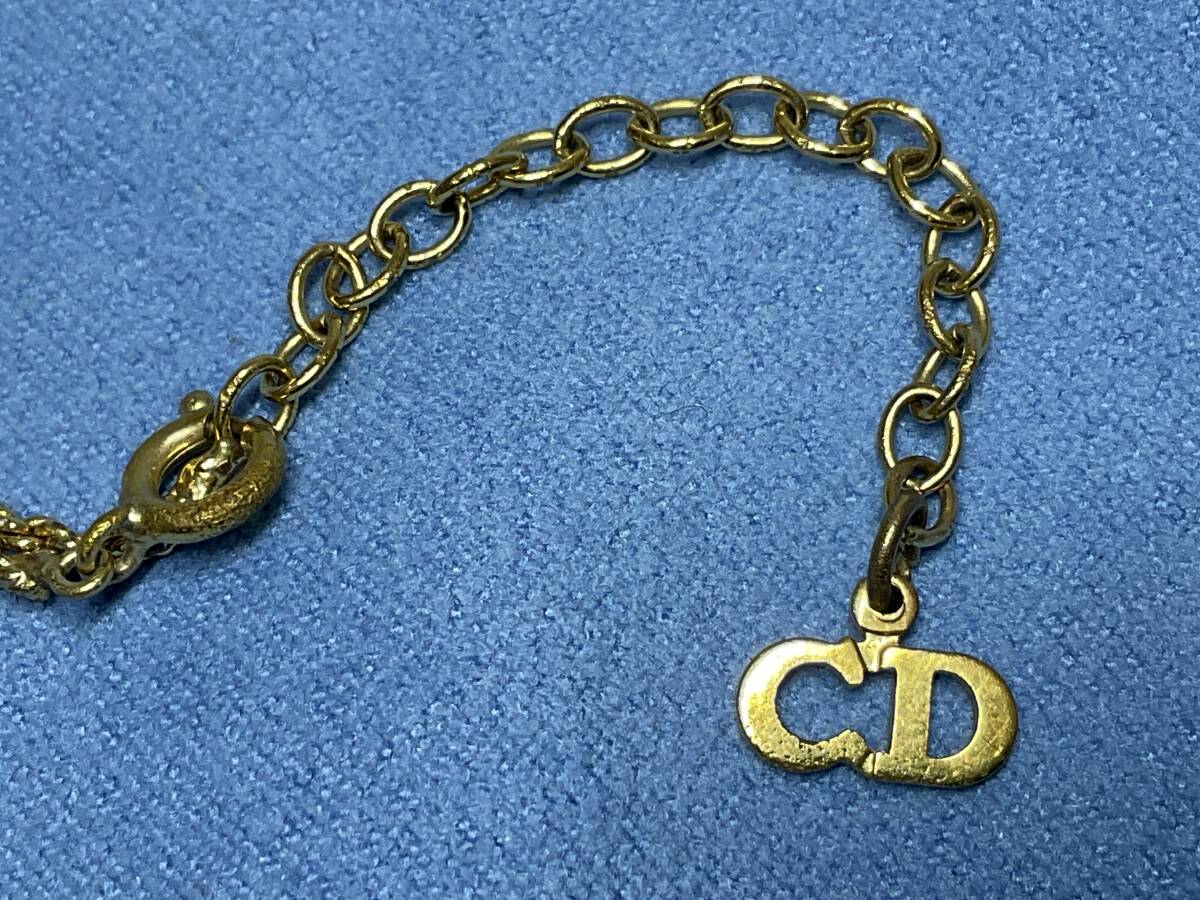 Christian Dior ディオール　ネックレス　中古　ゴールドメッキ　ロゴデザイン　ジャンク品　長さ38cm−43cm 【5514】_画像5