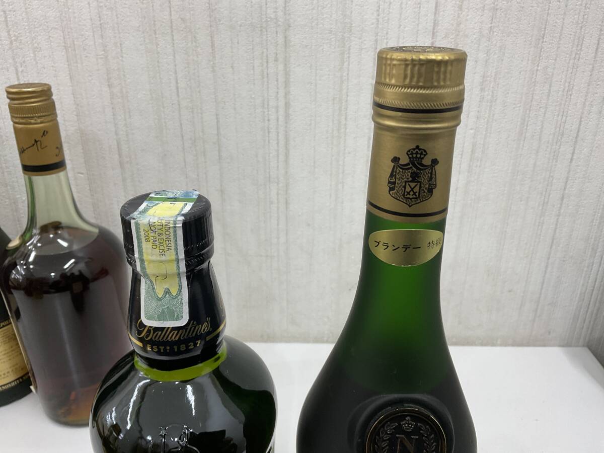 foreign alcohol old sake 6 point . summarize with translation passing of years goods NAPOLEON* Goryeo carrot sake *HENNESSY*Ballantine*s other sake long-term keeping goods [50685446]