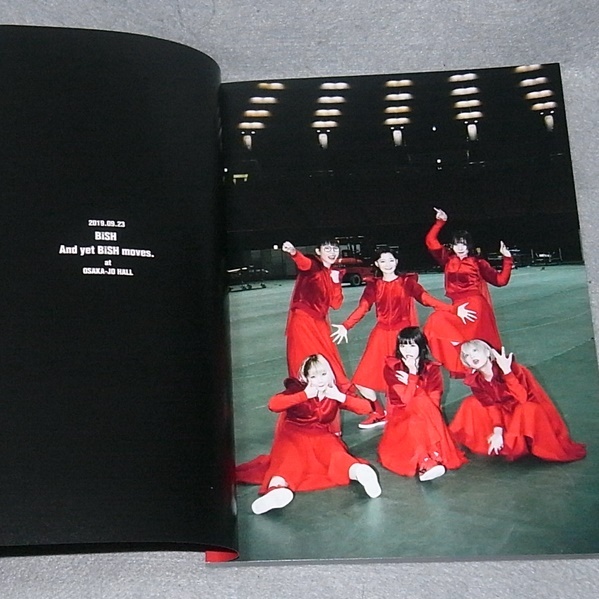 ◇And yet BiSH moves.　初回生産限定盤　Blu-ray+2CD+PHOTOBOOK　　非レンタル_画像7