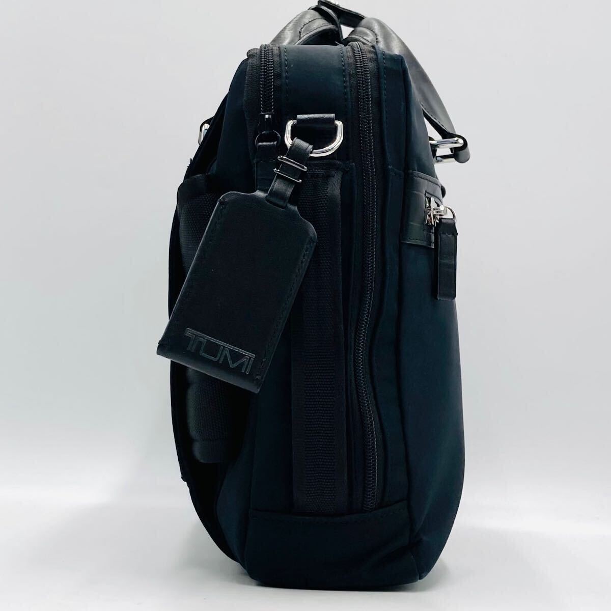 1円~[美品] TUMI トゥミ 3way メンズ ビジネス リュックサック ブリーフケース ショルダーバッグ レザー ナイロン A4/PC可 大容量 通勤 黒の画像3