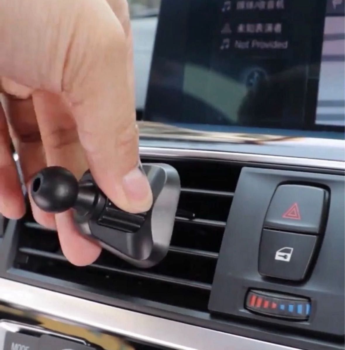 BMW車専用　車載ワイヤレス充電器　最新A7型　スマホホルダー　自動開閉　車用ワイヤレス充電器　LED発光機能付　ワイヤレス充電器