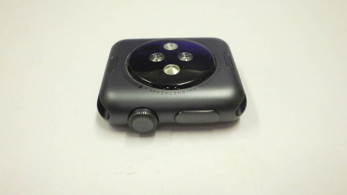 新入荷 Apple Watch 第 1 世代 A1553 38mm スペースブラックステンレススチール ロックジャンク品の画像2
