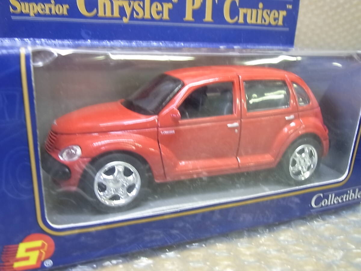 未開封！ ダイキャストミニカー 1：32 Superior Chrysler PT Cruiser 4台セットの画像6