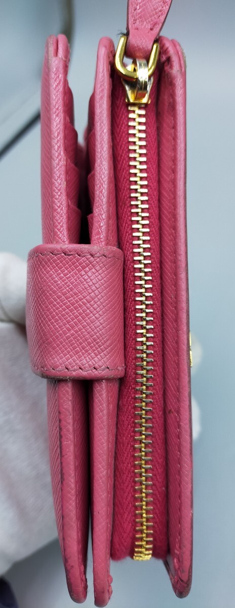 ○PRADA サフィアーノ プラダ 二つ折り財布 ピンク レザー コンパクトウォレット 財布の画像9