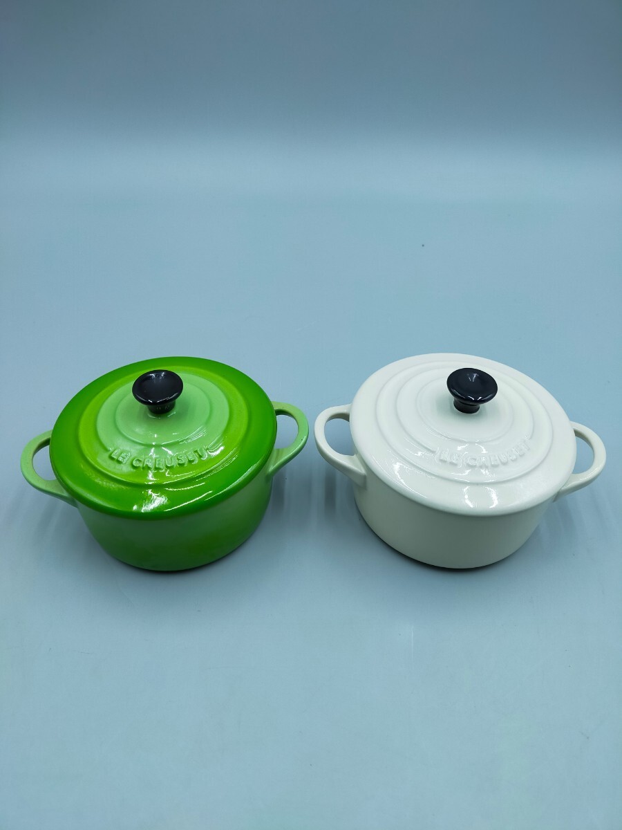 ☆LE CREUSET ル・クルーゼ ミニココット2個セット グリーン ホワイト ホーロー 両手鍋 耐熱容器 _画像1