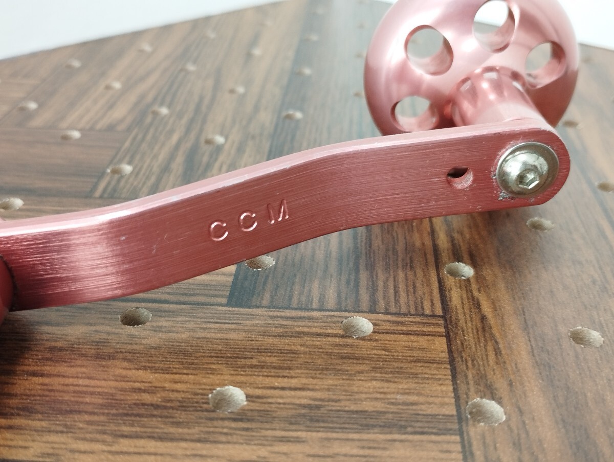 PENN スピンフィッシャー CCM ハンドル 軸間約87mm y6870 PENN スピンフィッシャー CCM ハンドル 軸間約87mm y6870