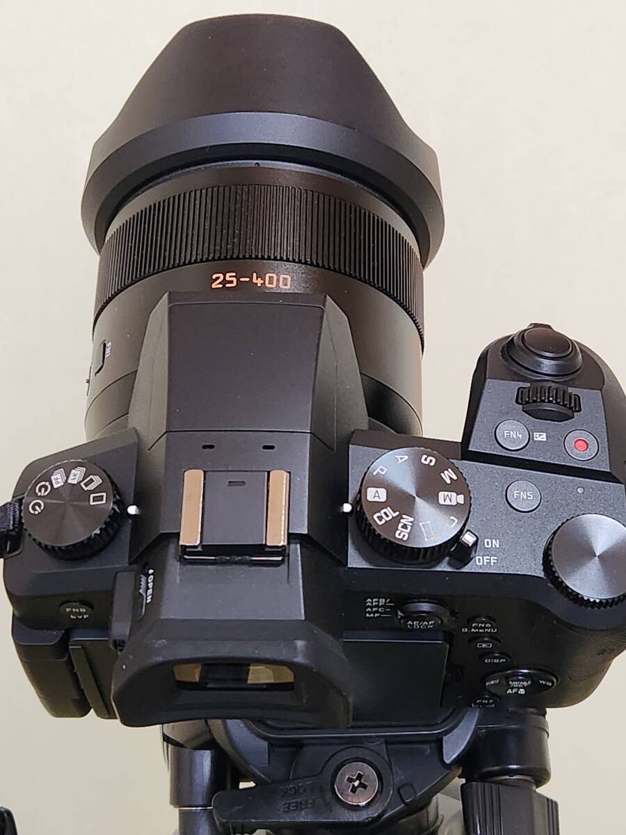 LEICA ライカ　Ｖ-LUX5 TYPE7741_上から