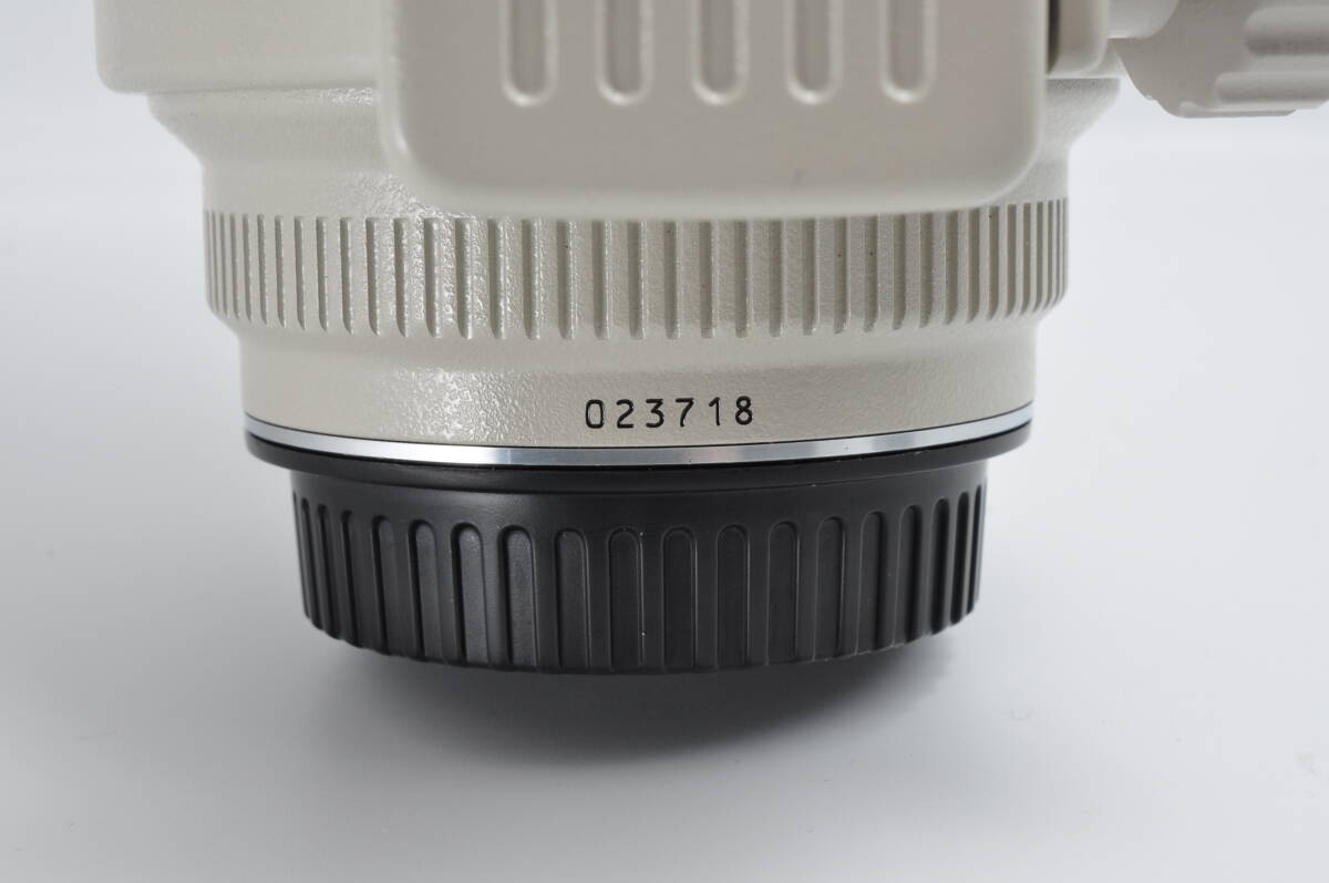 【極上美品】Canon キャノン ZOOM LENS EF 70-200mm F2.8 L ULTRASONIC 望遠ズームレンズ レンズフード付き #0158_画像10