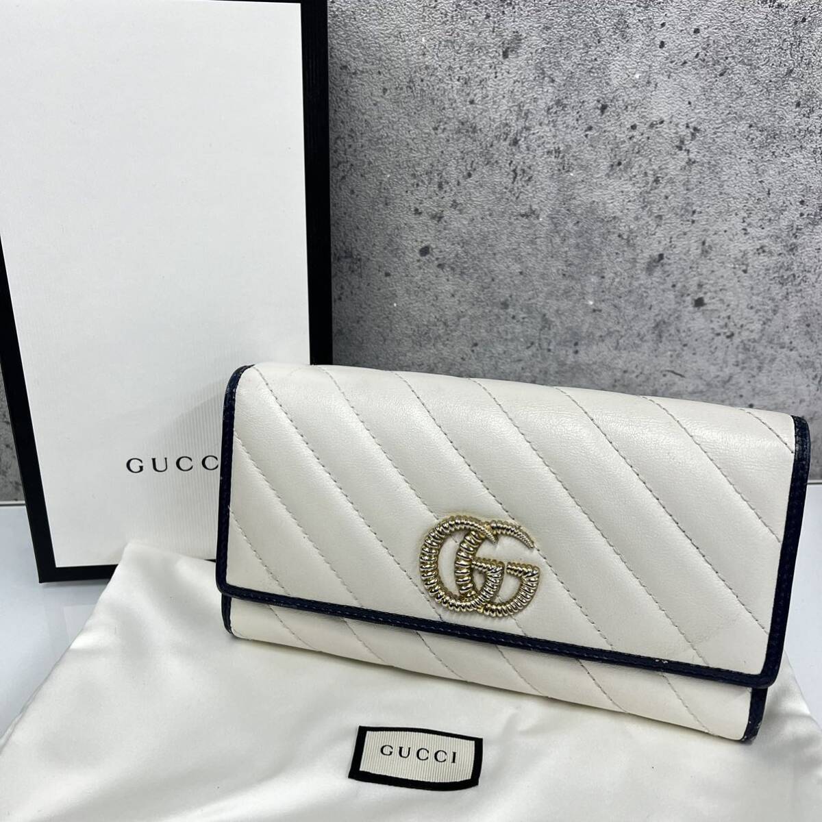 ☆【GUCCI/グッチ】レディース 長財布 GG マーモント キルティング コンチネンタル ウォレット レザー ホワイト ブルー ゴールド 573809の画像1