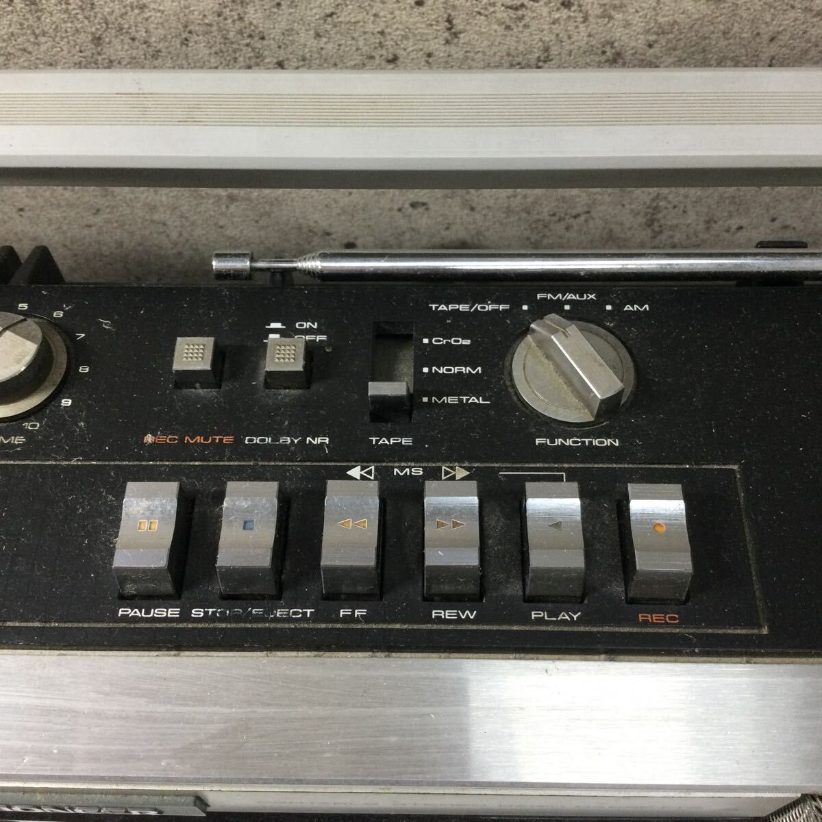 ◎【PIONEER/パイオニア】SK-350 ラジカセ カセットデッキ STEREO 昭和レトロ シルバー アンティーク 現状品 FM/AM 当時物_画像3