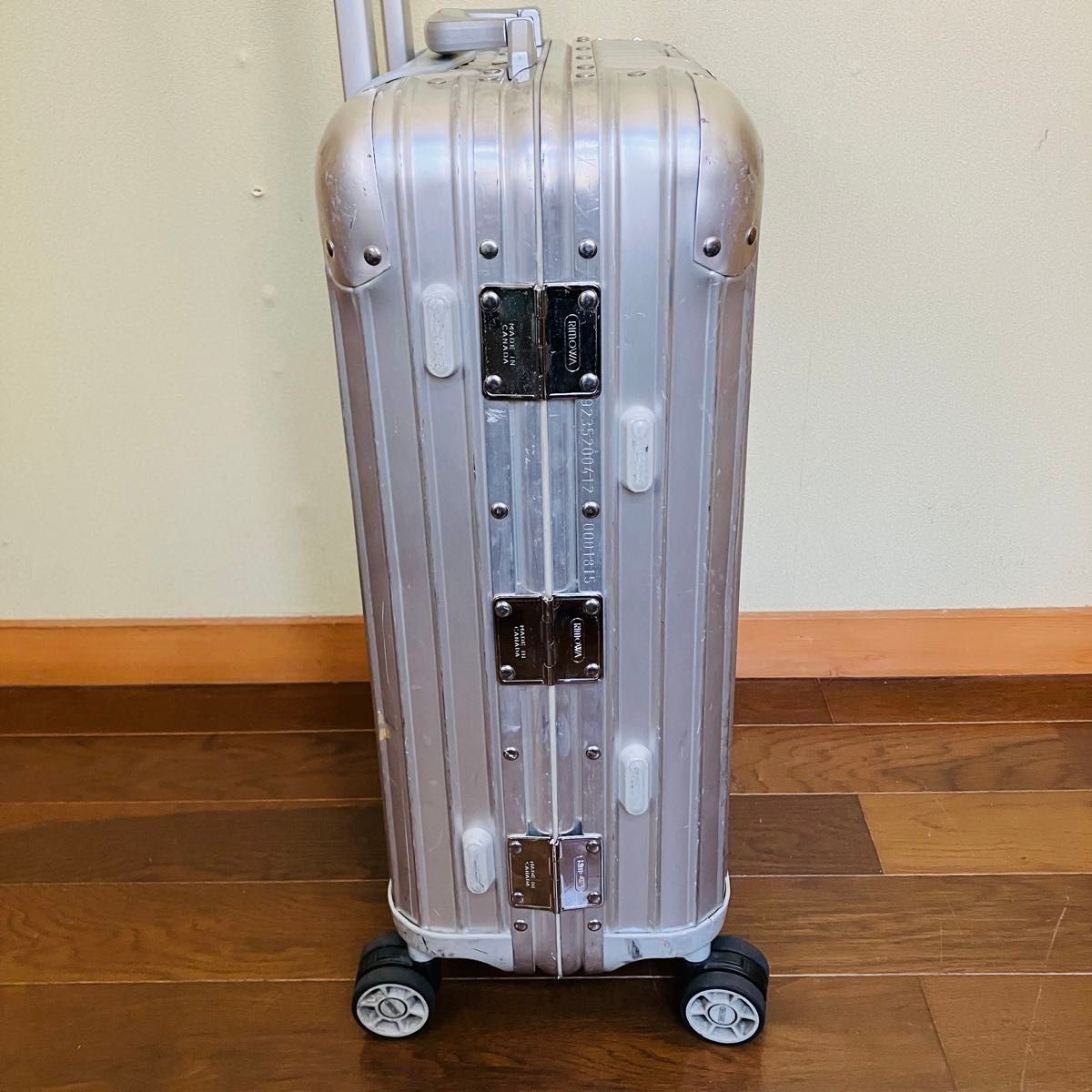 リモア RIMOWA スーツケース シルバー アルミ トパーズ|Yahoo リモア RIMOWA スーツケース シルバー アルミ トパーズ|Yahoo