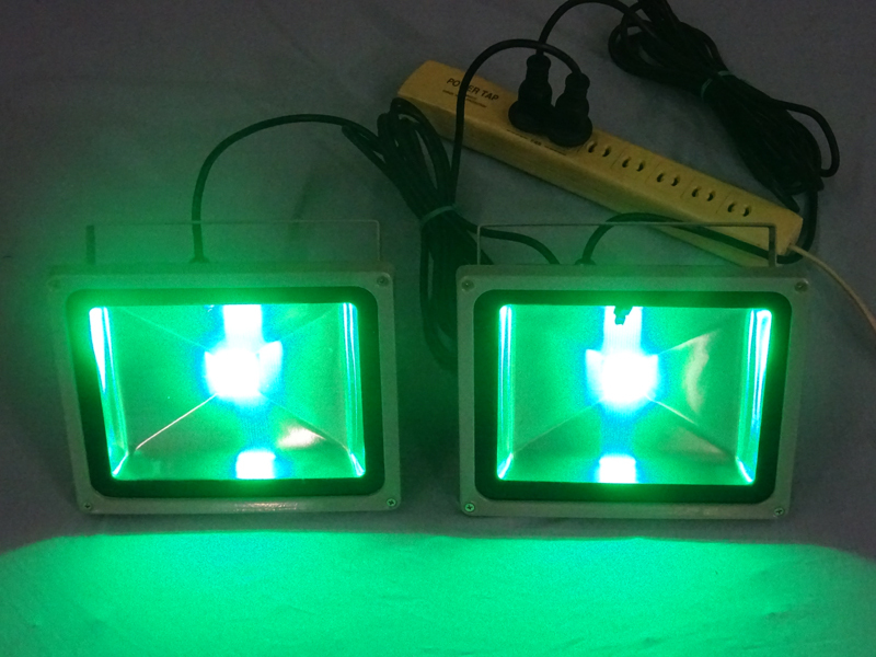 RGB投光器 屋外防水 カラーライト 調光調節 (30W) ２台セット【中古品】_画像8