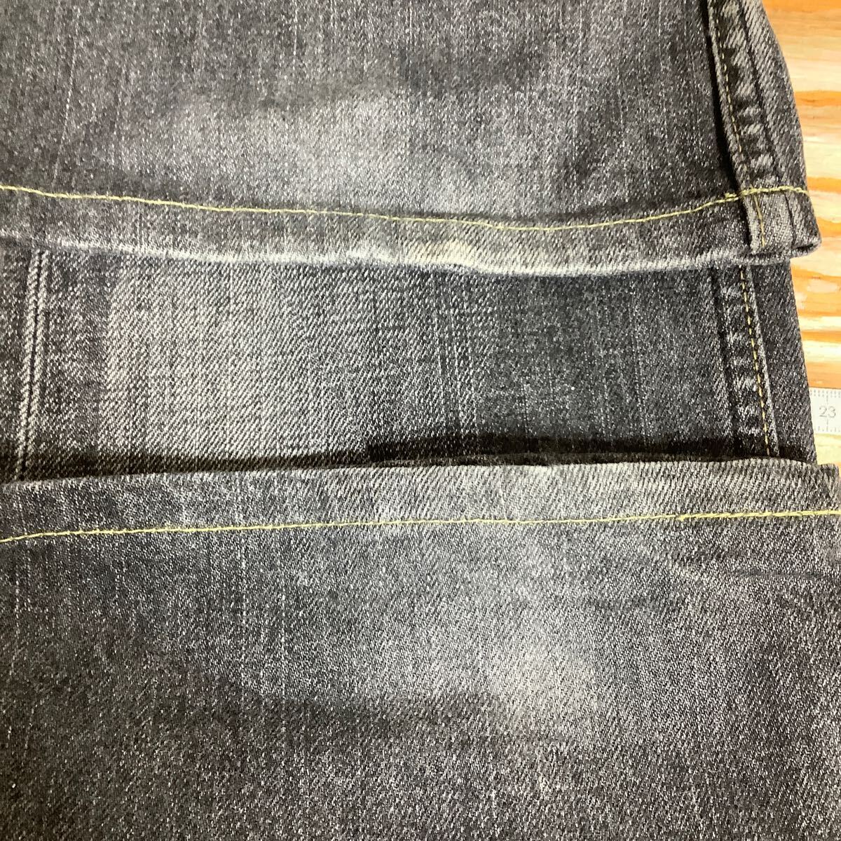 F-1201 Levi's リーバイス 507 ブラックデニムパンツ ブラックジーンズ W29 ユーズド加工 ジーパン _画像8