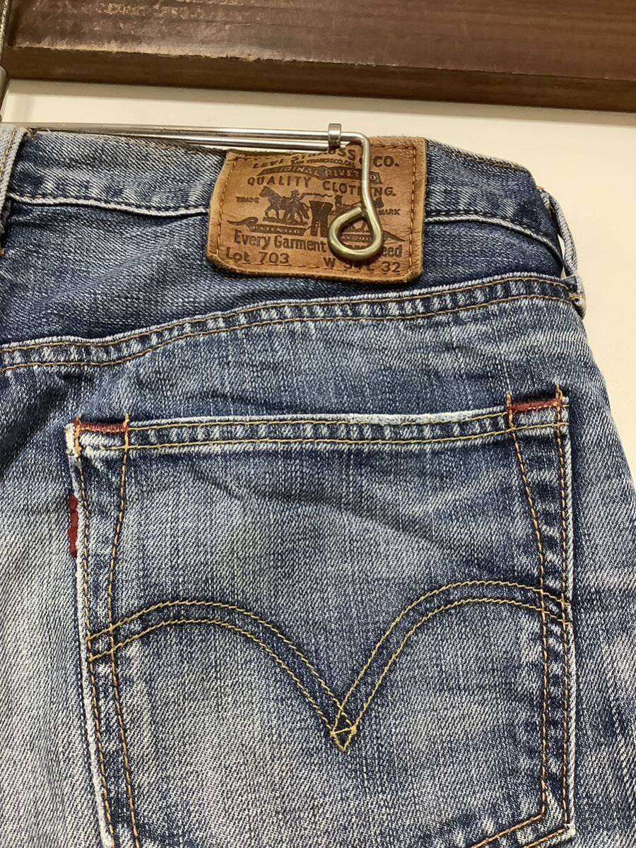 E-1297 Levi's リーバイス 703 デニムパンツ W34 ユーズド加工 ジーンズ ジーパン_画像3