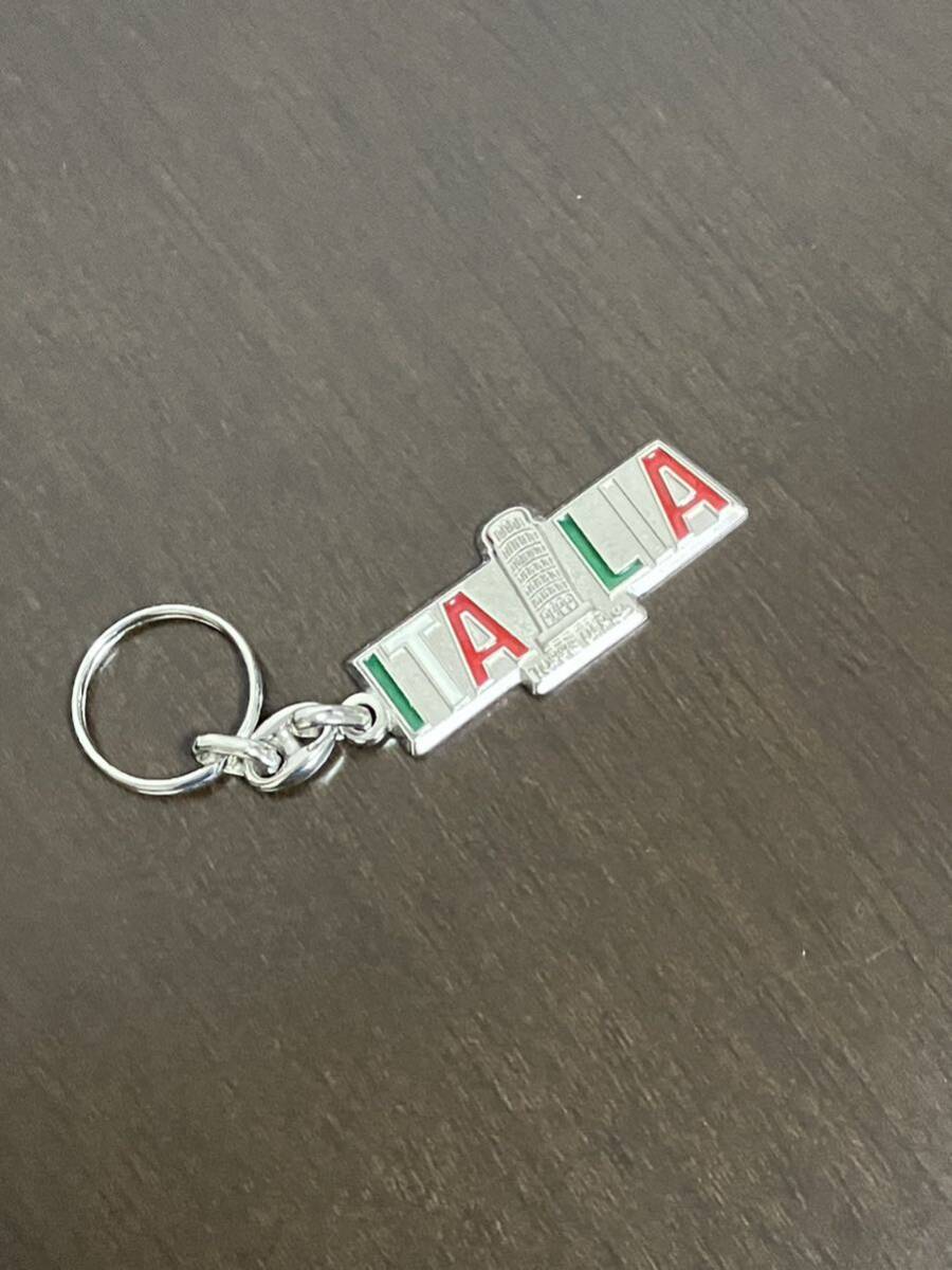 キーホルダー 中古品 イタリア ピサの斜塔 イタリア製の画像1