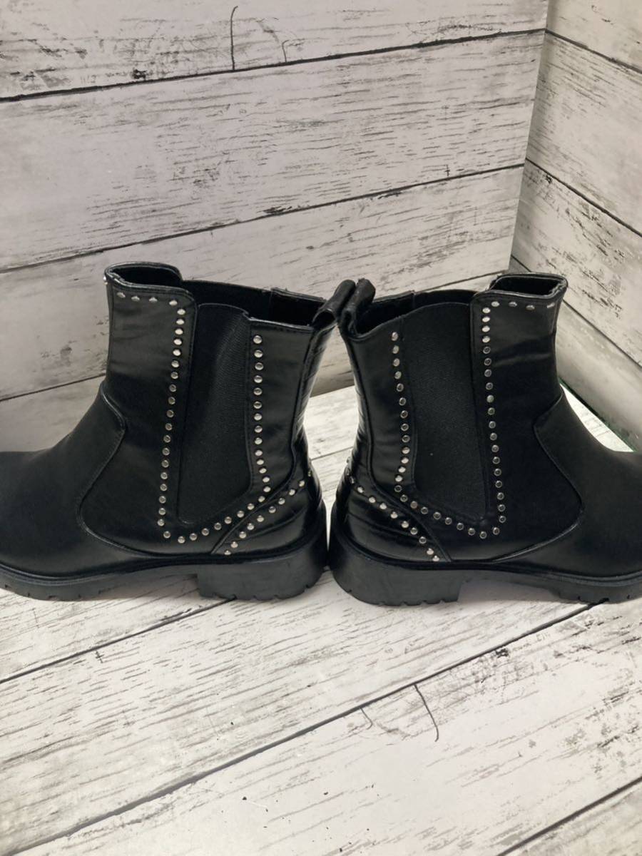 ZARA スタッズ付　サイドゴアブーツ　SIZE38 24.5cm相当　ブラック_画像4