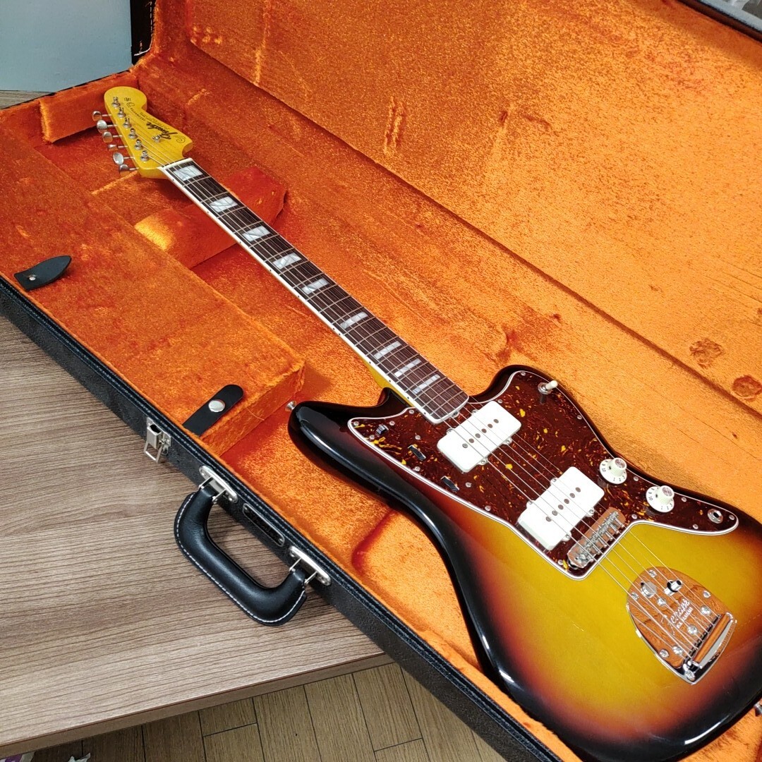 Fender 　American Vintage II 66 Jazzmaster RW WT 3TB フェンダー ビンテージ ジャズマスターエレキギター　ハードケース付　2023年_画像1