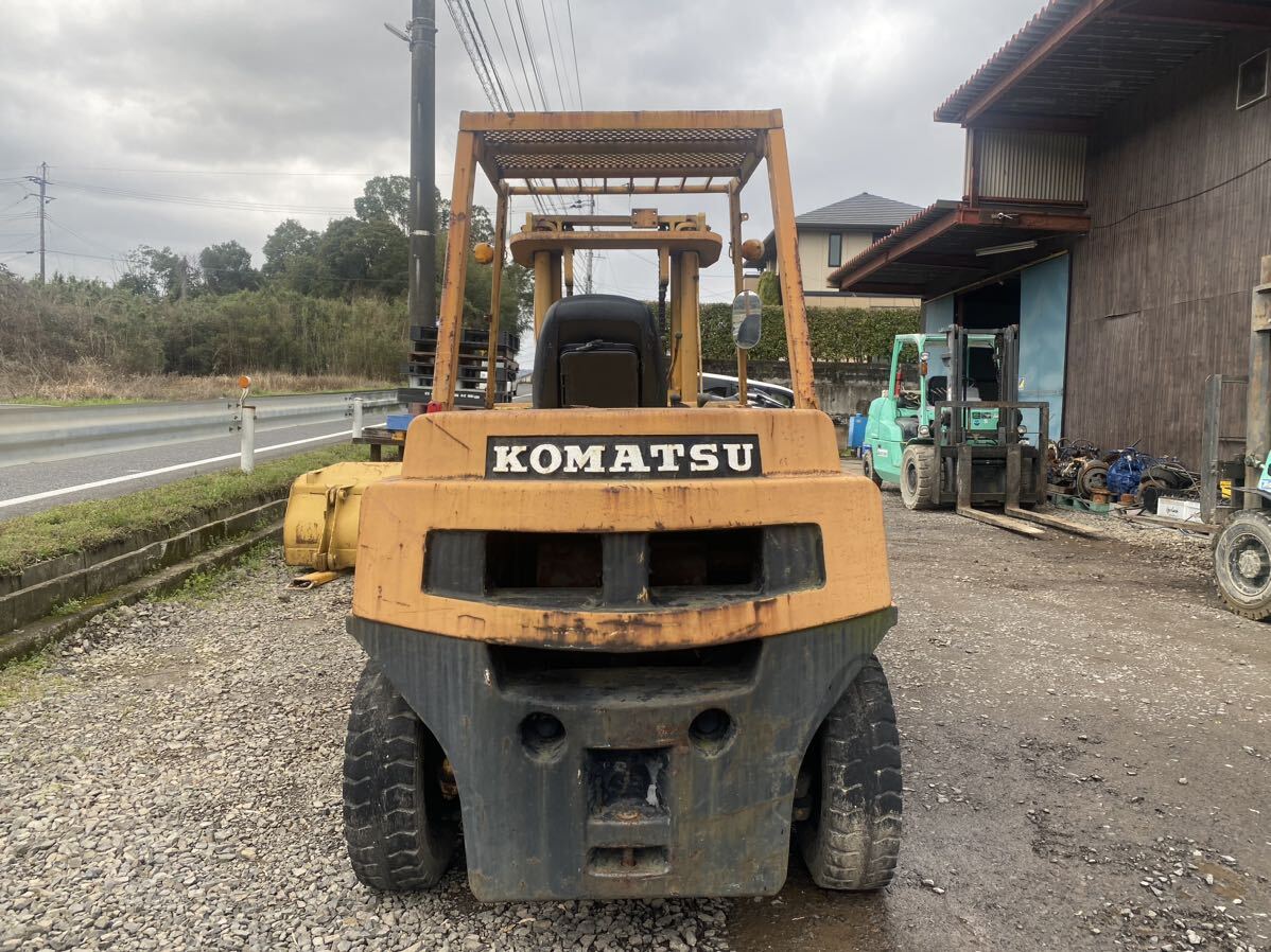  Komatsu Forclift FD35-3 дизель двигатель Saga departure 