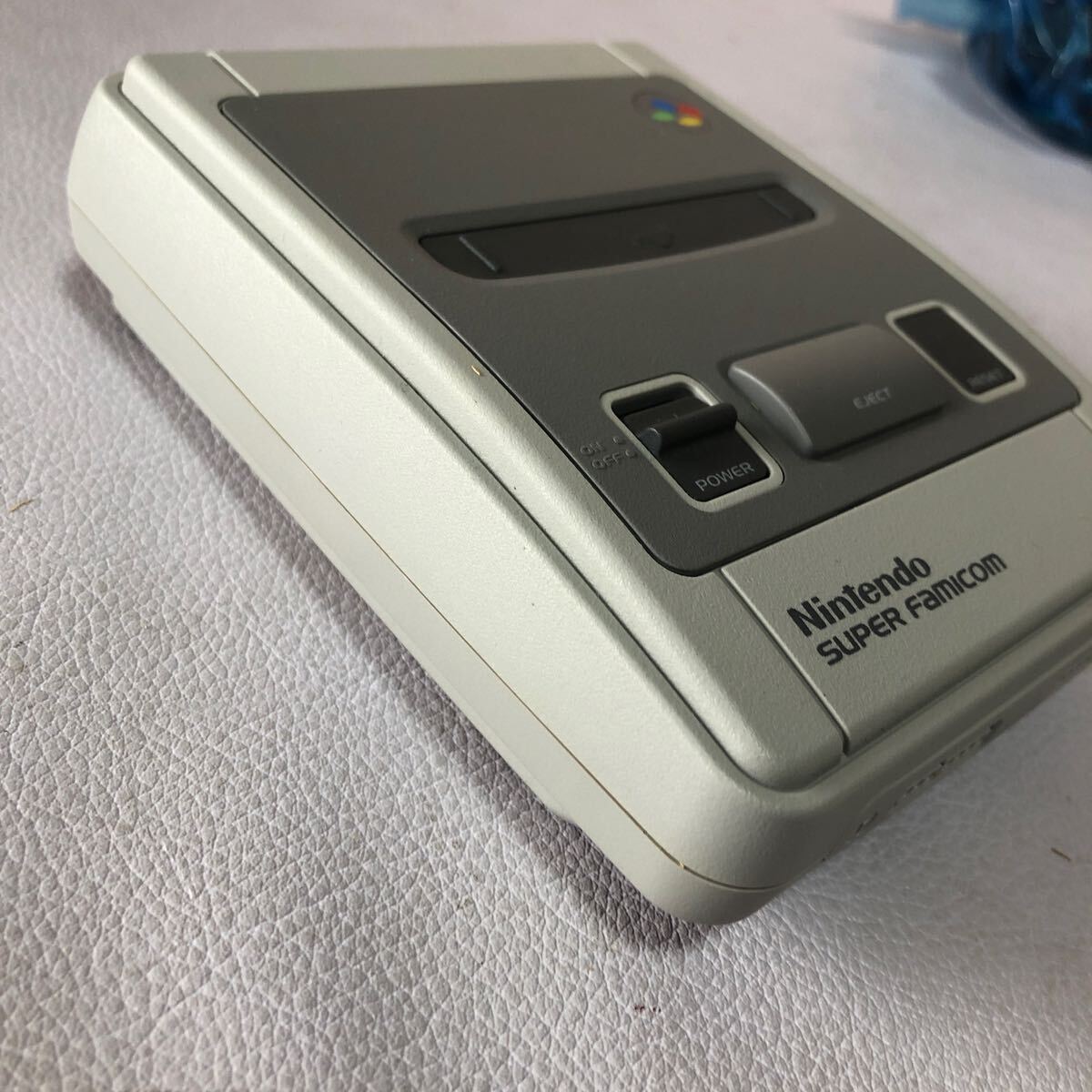 Nintendo 任天堂 ニンテンドークラシックミニ スーパーファミコン本体 CLV-301 動作未確認 未チェック ジャンク品の画像4