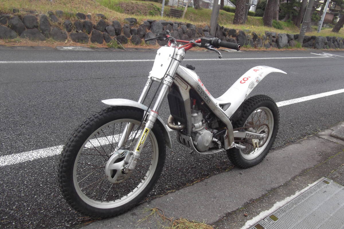 ガスガス コンタクト ＪＴＲ ２５０ エンジン実働 キック1発始動ですが難あり。 河原遊びや、浜遊びにいかがですか？の画像1