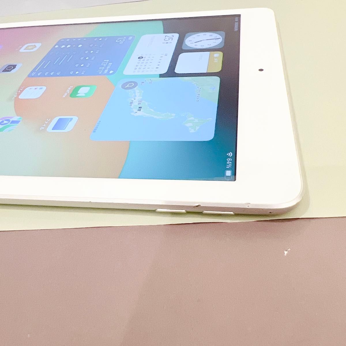 Apple iPad 6th(第6世代） WiFiモデル　32GB シルバー