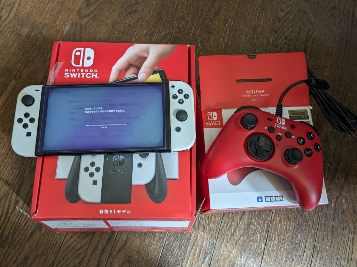 ニンテンドースイッチ 有機ELモデル 本体　ホワイト　Nintendo Switch  + ホリパッド + SDカード128gb