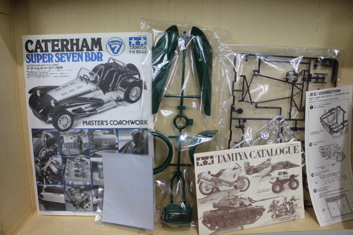 A10・TAMIYA 1/12 ケータハム スーパーセブン BDR 未組立て品  検）CATERHAM SUPERSEVEN BDR・タミヤ・F1・の画像3