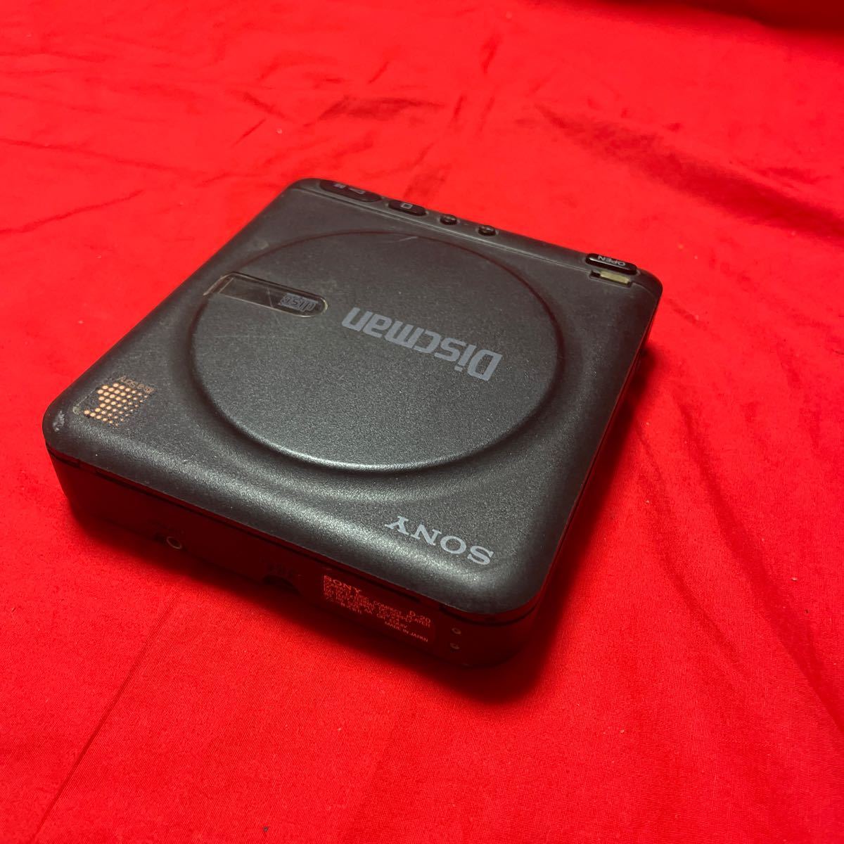 SONY Discman　 D-20 　ポータブルCDプレーヤー_画像2