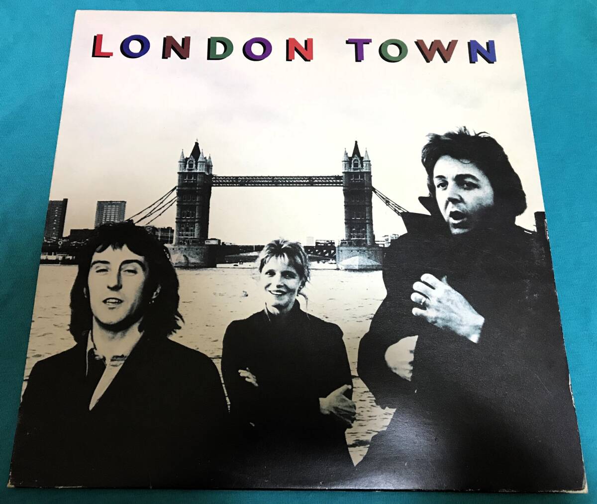 LP●Paul McCartney Wings / London Town UKオリジナル盤 PAS 10012 MASTERED BY NICK W刻印　ポスター欠落_画像1