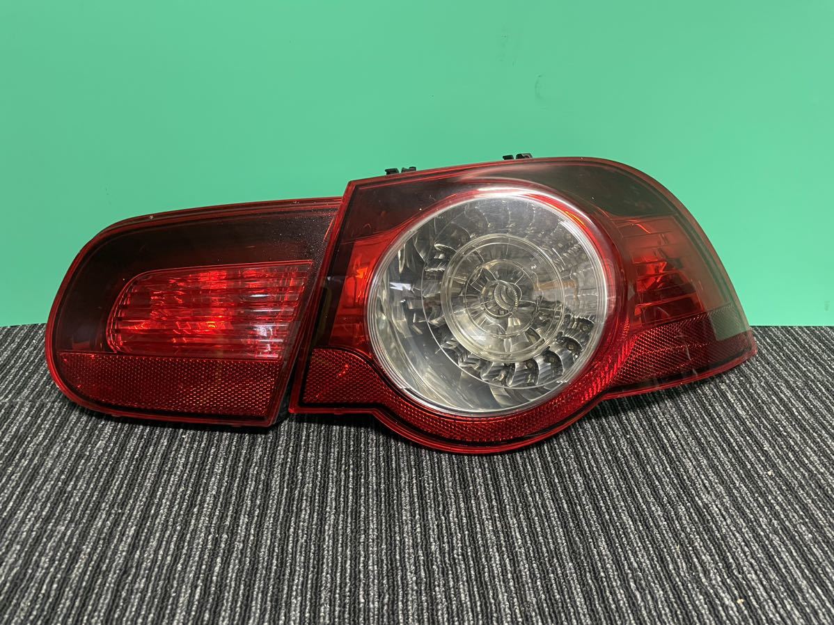  selling out!VW EOS eos right tail light SET Volkswagen 1FBWA