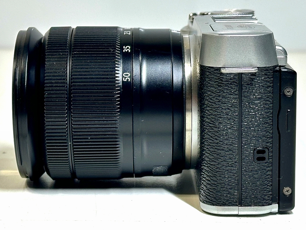 中古カメラ 富士フィルム ミラーレス一眼カメラ FUJIFILM X-M1本体、レンズ(FUJINON 16-50mm 1:3.5-5.6)付属、部品取り・ジャンク扱い品の画像3