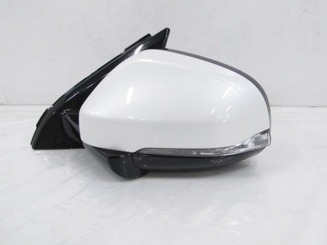 [09Q C3] Volvo *60 FD4204T left side mirror winker attaching coupler 1 /14 pin right steering wheel [ crystal white pearl :707]