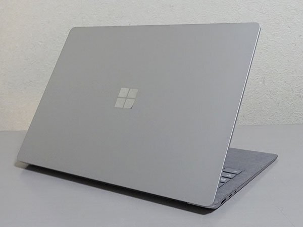 Microsoft Surface Laptop 4 Model 1950 Core i5 1135G7 2.40GHz/8GB/SSD 512GB сенсорная панель WLAN Bluetooth Web камера Win11 Home