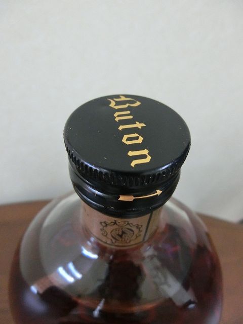 BUTON BRANDY BLACK LABEL VECCHIA ROMAGNA BUTON ヴェッキア ロマーニャ 700ml 40度 未開栓　古酒_画像5