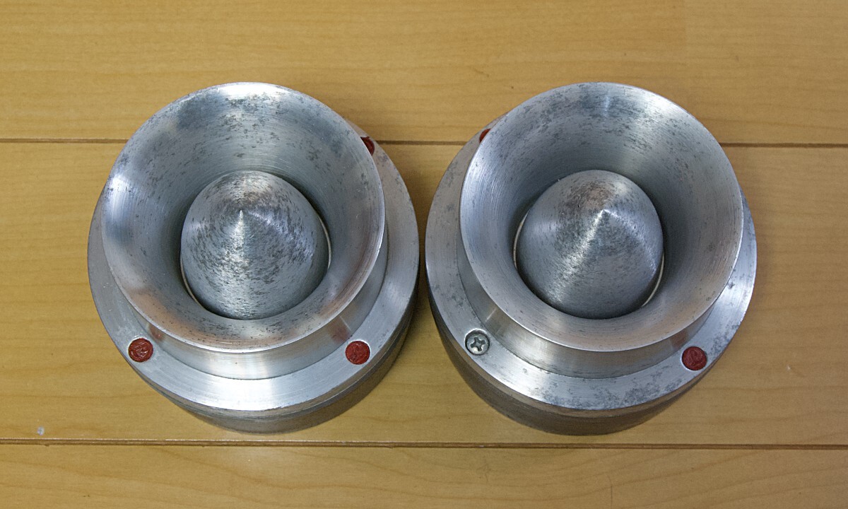 Yahoo!オークション - JBL 075 ホーンツィーター 16Ωペア 希少な Yahoo!オークション - JBL 075 ホーンツィーター 16Ωペア 希少な