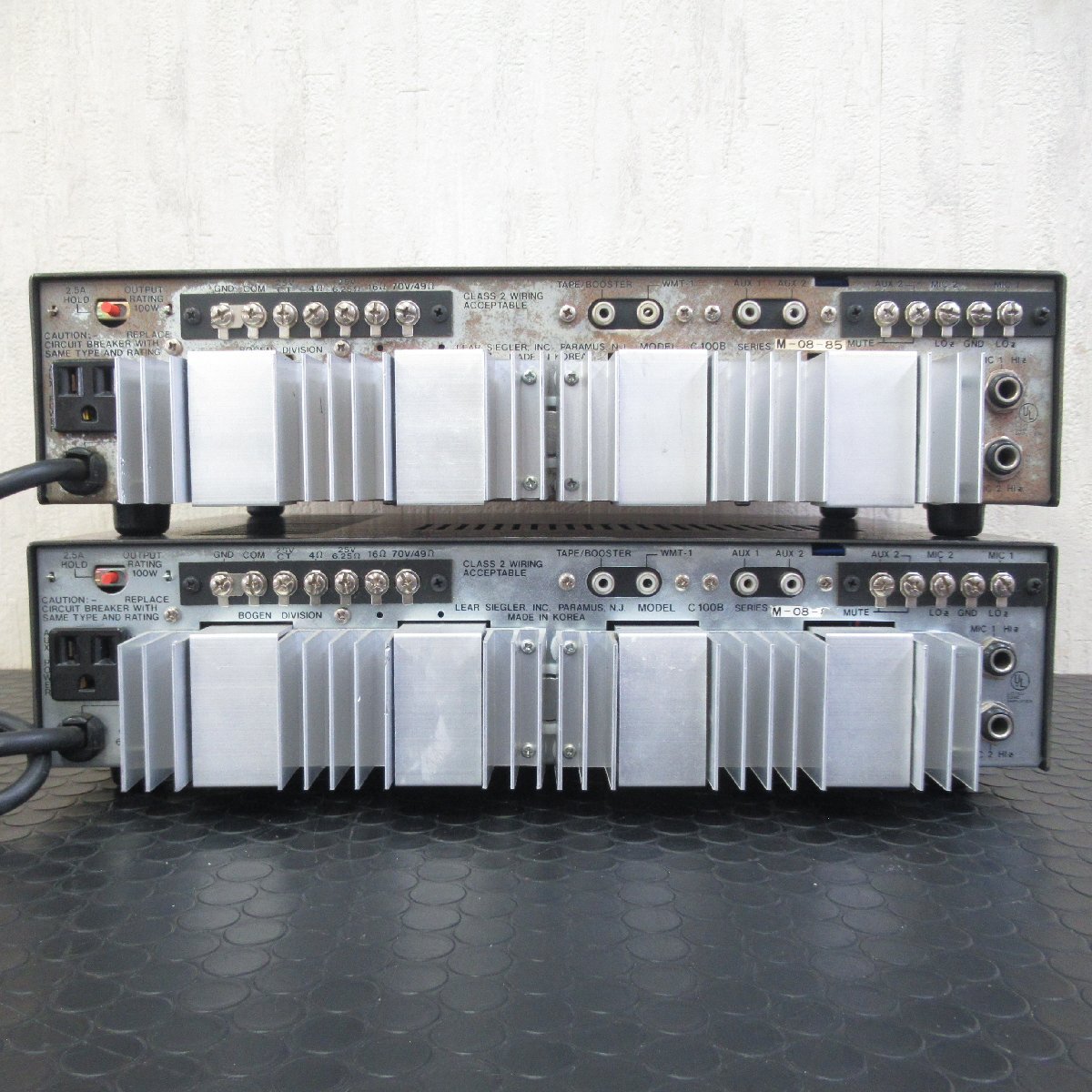 Yahoo!オークション - BOGEN C-100B ソリッドステートアンプ 2台 Yahoo!オークション - BOGEN C-100B ソリッドステートアンプ 2台