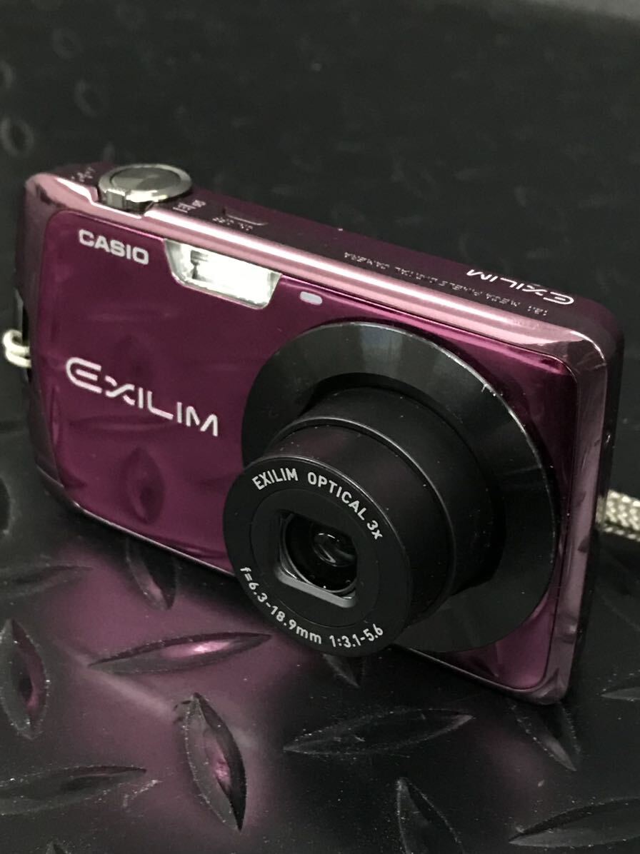 H292★デジカメ CASIO EXILIM EX-Z330 ex-z330 動作確認済み 充電器付属_画像4