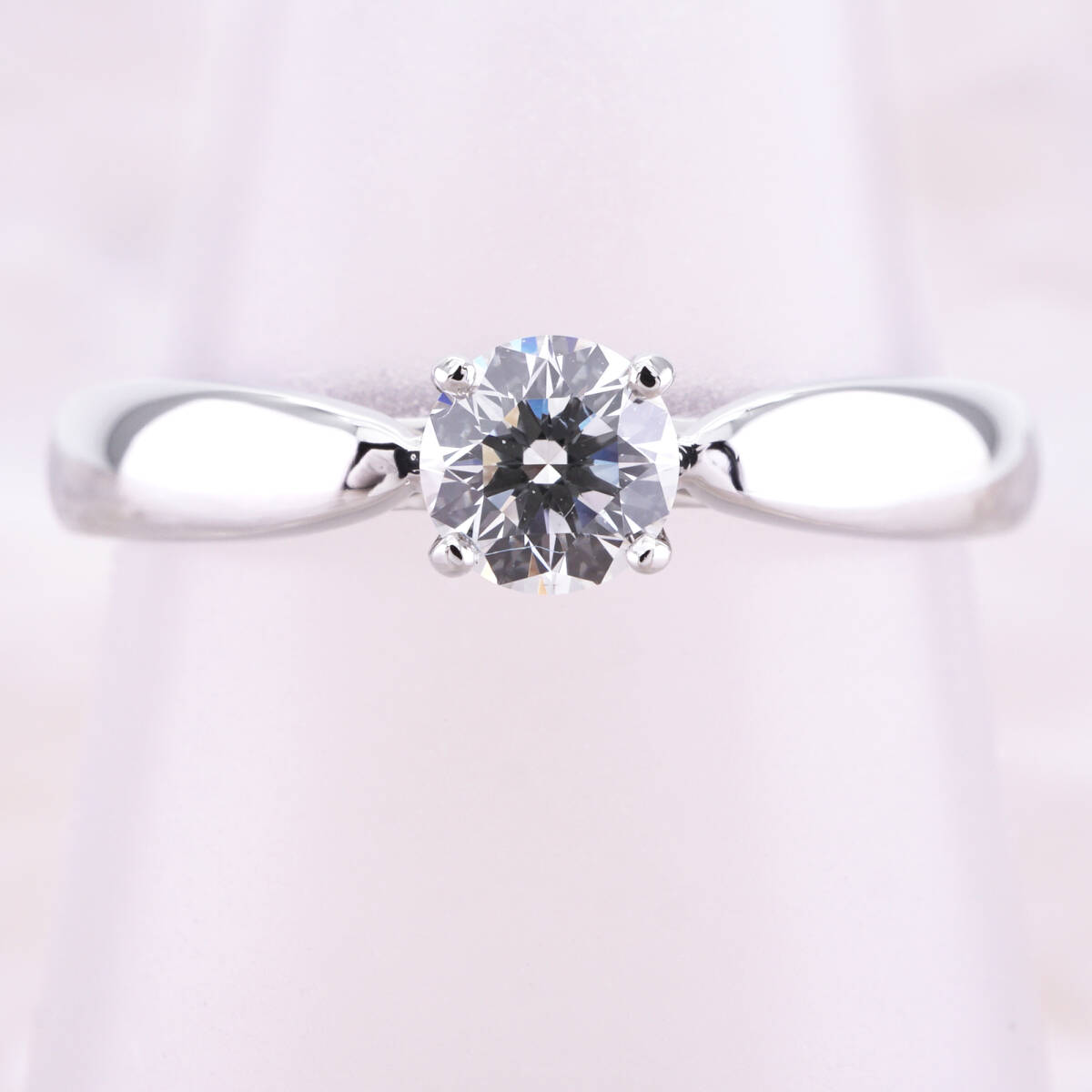 31951 ★Tiffany&Co.★ ハーモニー ダイヤリング 婚約指輪 0.245ct_画像1