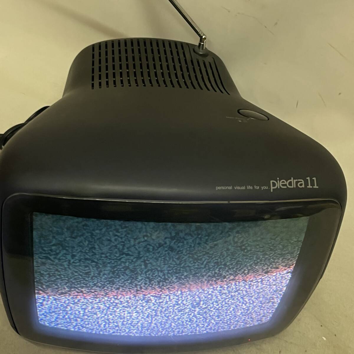 【昭和レトロ】1988年グッドデザイン賞■ TH-11U1 Panasonic Piedra 11型■オシャレなTV パナソニック ピエドラ11 カラーテレビ ブラウン管_画像10