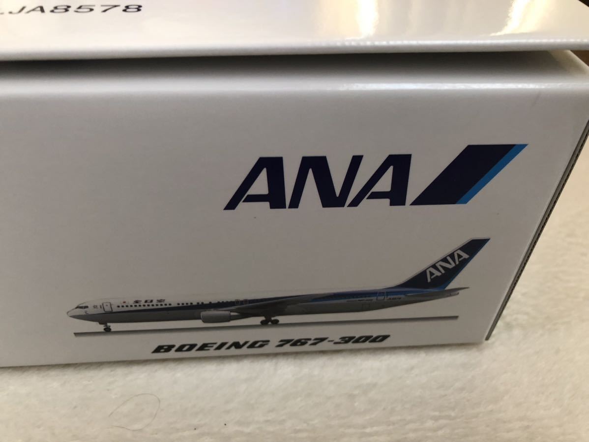 ■ ANA ボーイング モデルプレーン　B767-300 1:200 ■_画像6