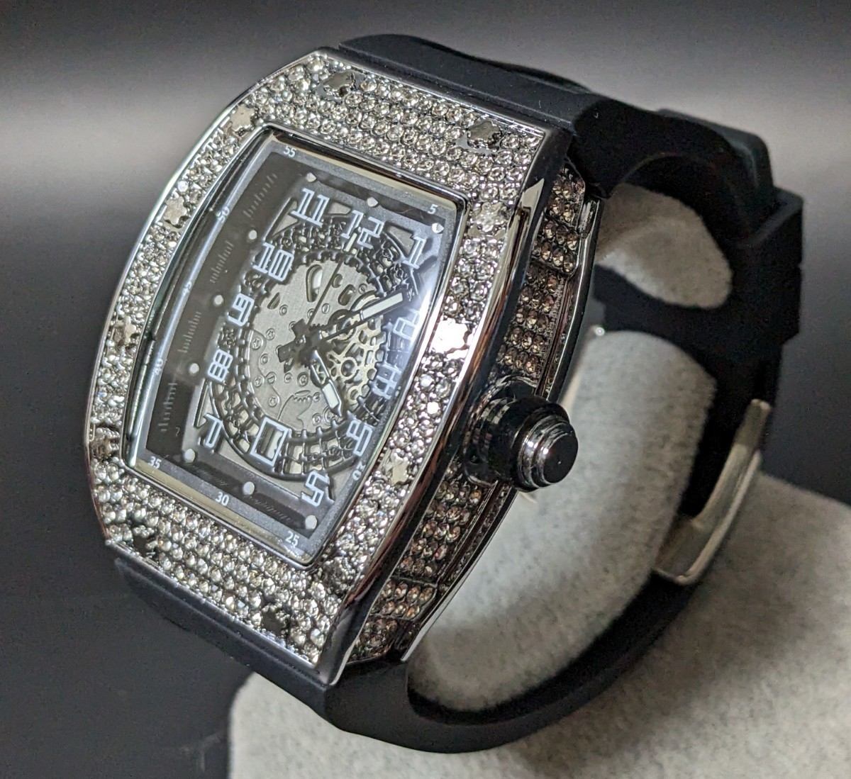 新品 腕時計 リシャールミルtype クオーツ オマージュウォッチ ラバー トノー RM ラグジュアリー ダイヤモンド_画像4