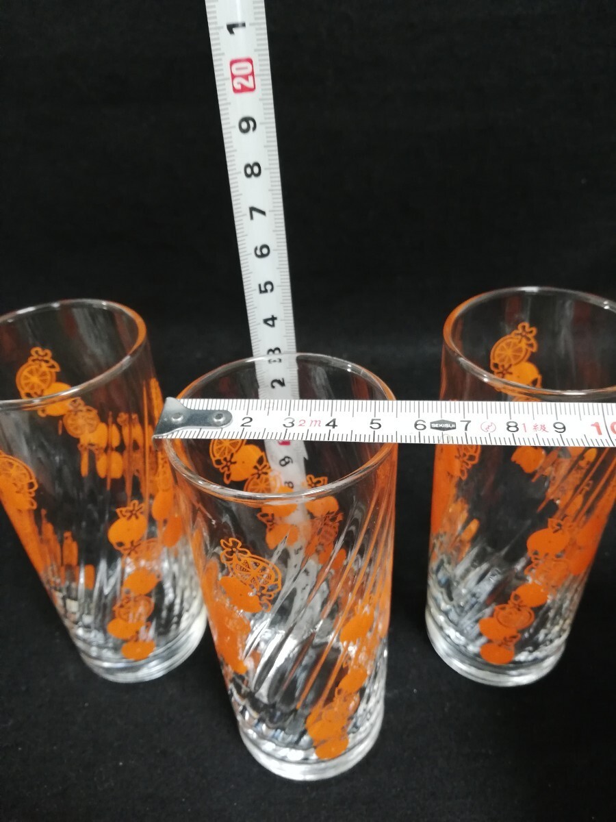 G392. 昭和レトロ レトロポップ タンブラーグラス グラス コップ オレンジ柄 3客/60の画像5