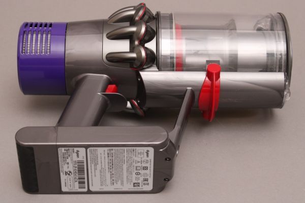 ダイソン dyson Cyclone V10 Fluffy SV12 FF LF コードレスクリーナー 掃除機 ハンディクリーナー サイクロン式 軽量 ＃140〇674/a.a_画像4