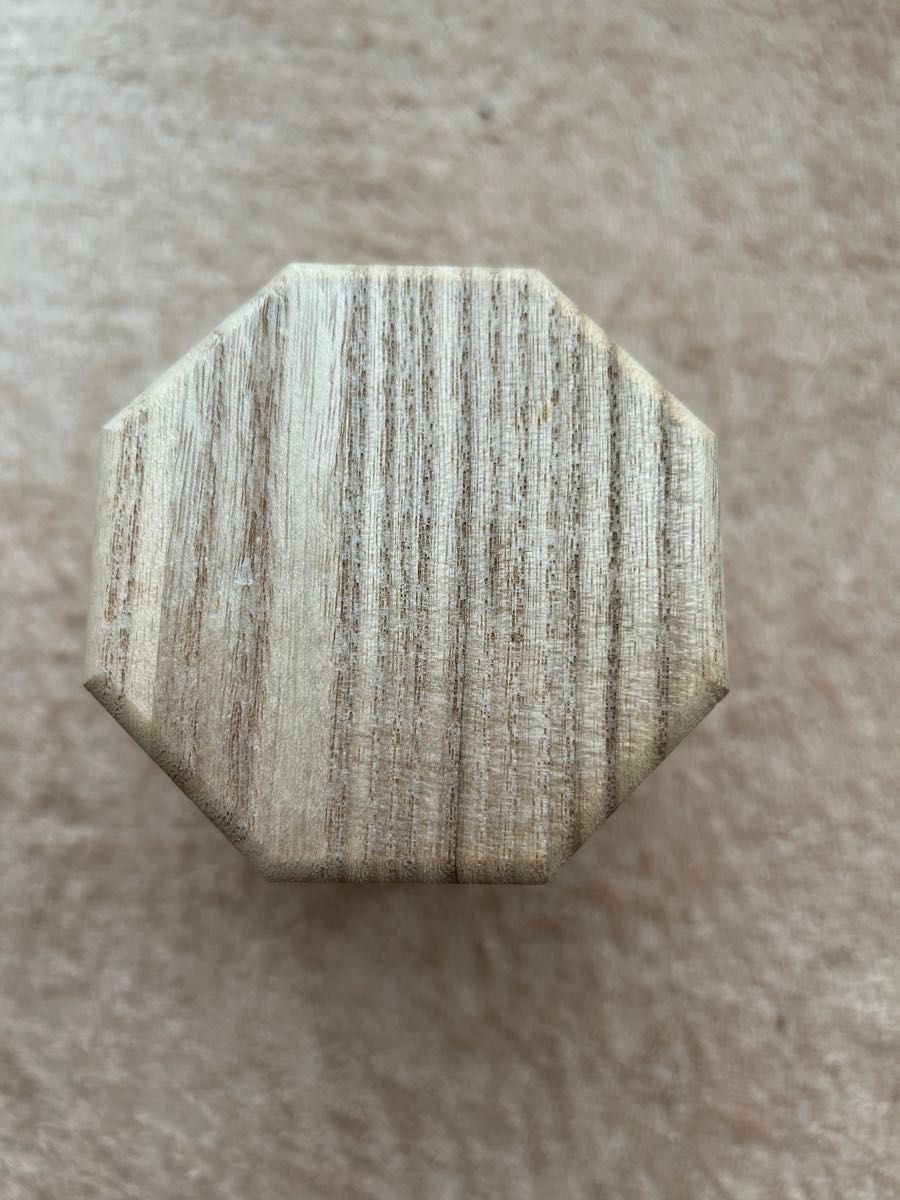 茶筒　木製　八角形