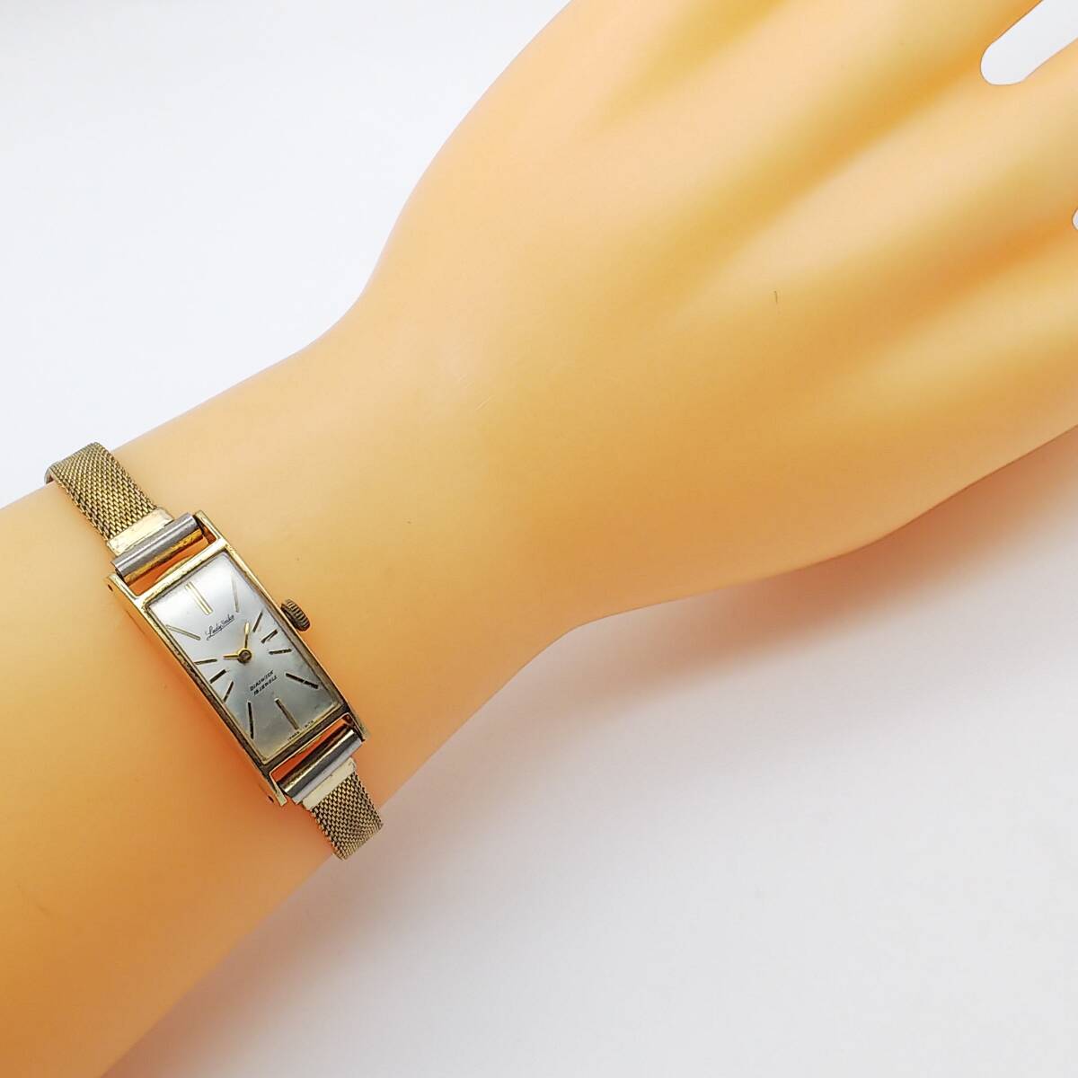 送料無料【手巻き】【動作品】 Lady SEIKO DIASHOCK ダイヤ 送料無料【手巻き】【動作品】 Lady SEIKO DIASHOCK ダイヤ